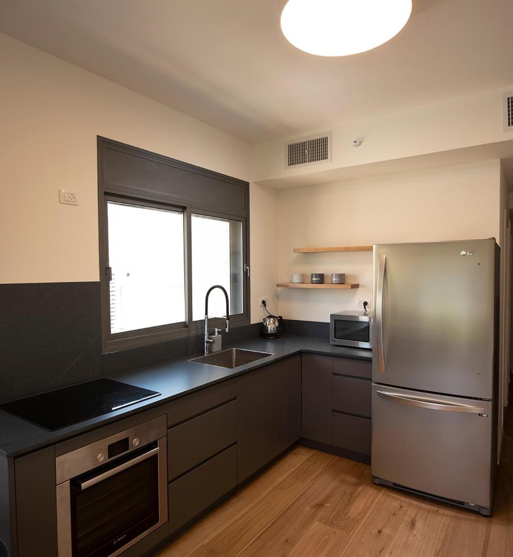 Eduard Bernstein Apartment Tel Aviv Exteriör bild